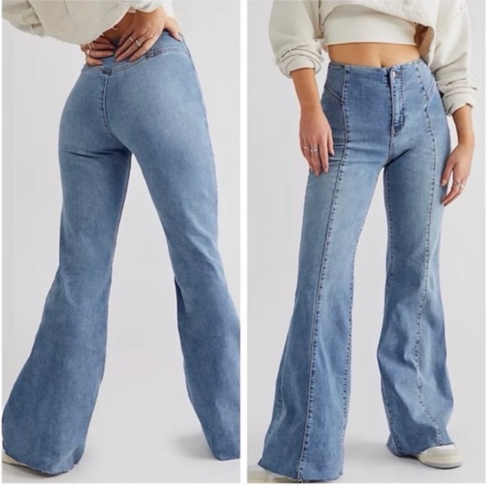 We The Free Raw Hem Flare Jeans - Size 26